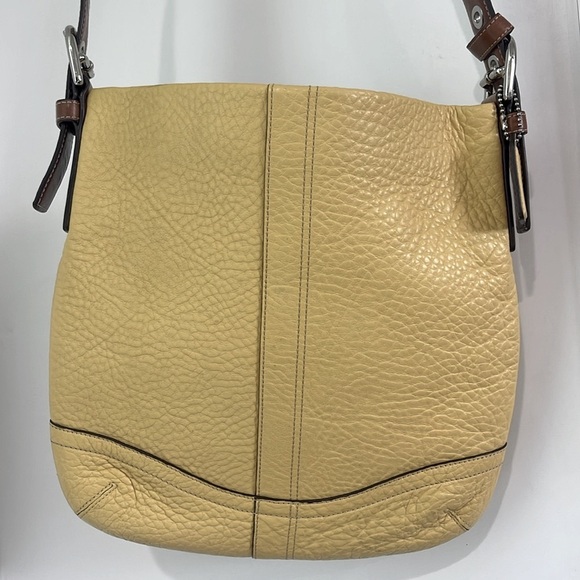 Coach Butter Yellow Legacy Crossbody Shoulder Saddle Bag - Picture 3 of 9